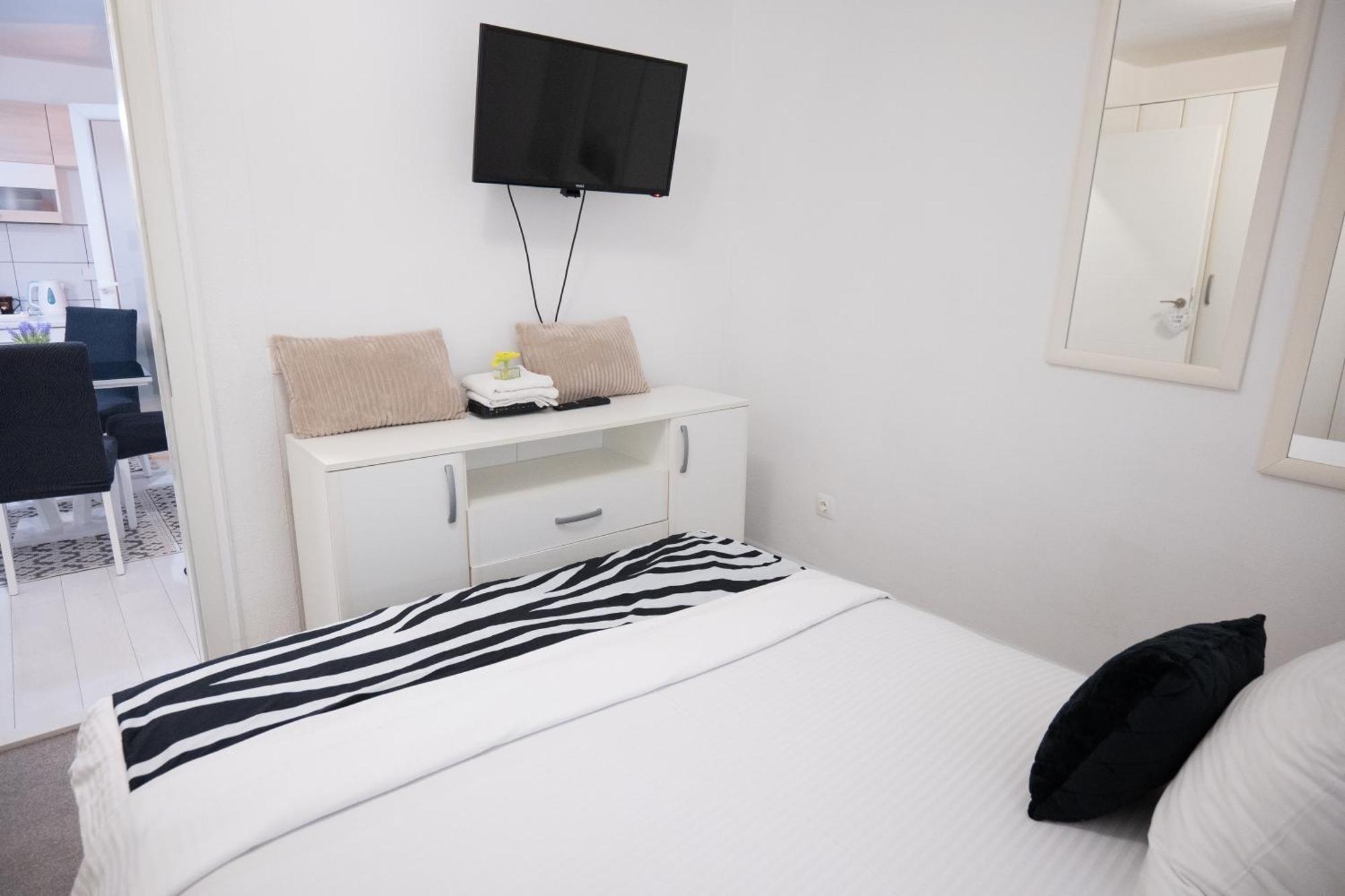 Grandeur Home Apartment Mostar - Free Parking Exteriér fotografie